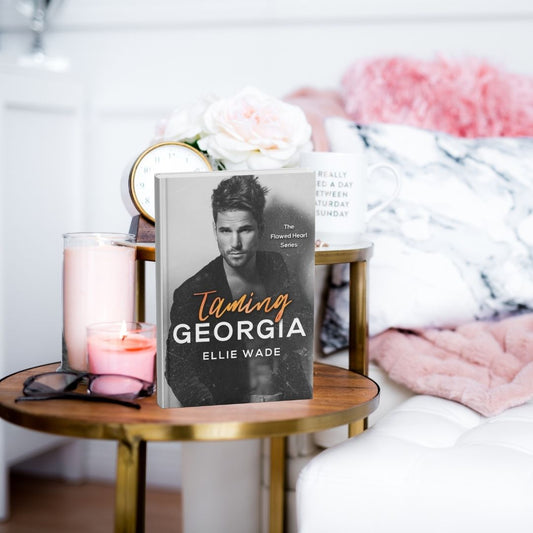 Taming Georgia Paperback